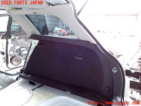 2UPJ-9239607675]アウディ・A4 アバント(8EALT)右リアピラートリム 中古_2