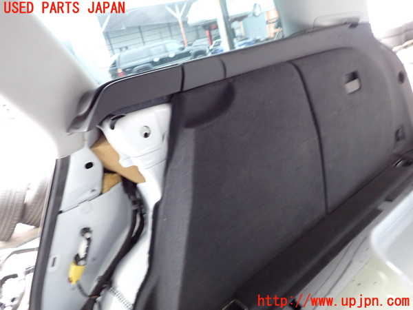 2UPJ-9239607675]アウディ・A4 アバント(8EALT)右リアピラートリム 中古_5