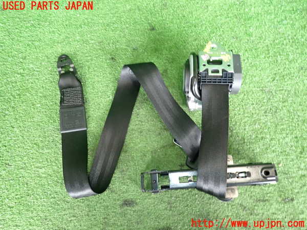 2UPJ-9239607075]アウディ・A4 アバント(8EALT)助手席シートベルト 中古_3