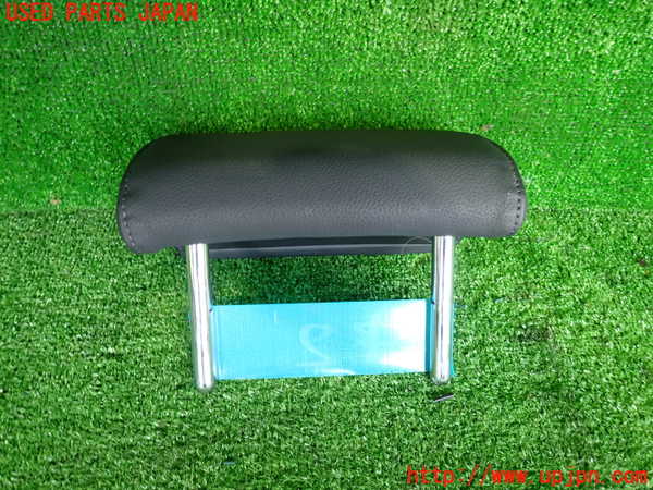 2UPJ-9239607130]アウディ・A4 アバント(8EALT)真中2列目ヘッドレスト 中古_2