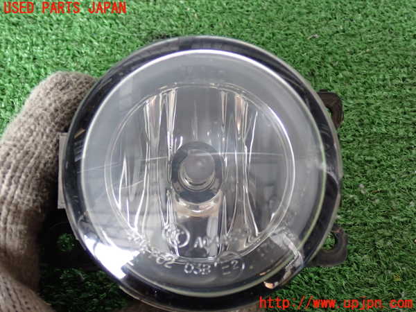 2UPJ-9239611180]エクスプローラー(1FMHK9)右フォグ 中古_2