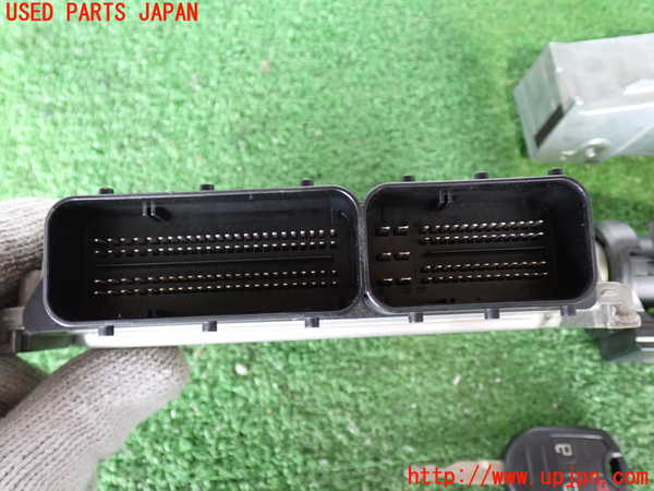 2UPJ-9239616110]エクスプローラー(1FMHK9)エンジンコンピューター 中古_3