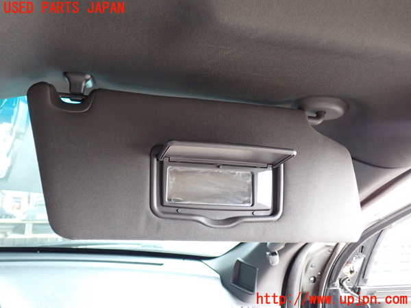 2UPJ-9239617625]エクスプローラー(1FMHK9)室内サンバイザー右側 中古_3