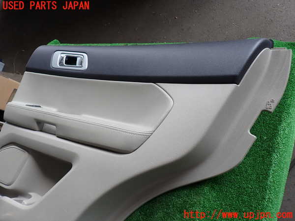 2UPJ-9239611294]エクスプローラー(1FMHK9)右後ドア内張り 中古_3