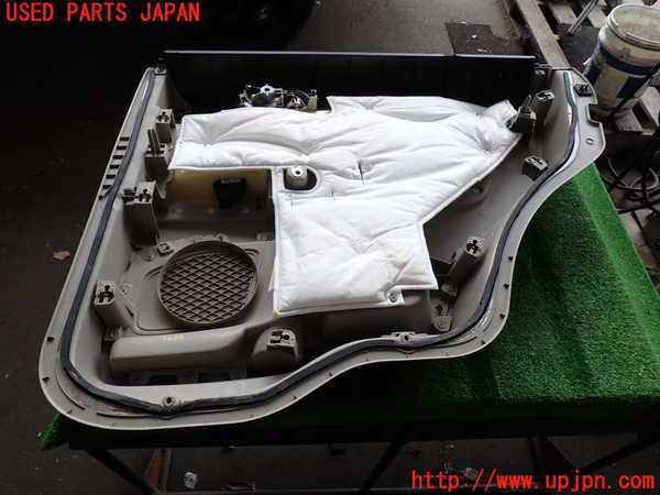 2UPJ-9239611324]エクスプローラー(1FMHK9)左後ドア内張り 中古_5