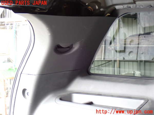 2UPJ-9239617680]エクスプローラー(1FMHK9)左リアピラートリム (ジャンク品) 中古_3