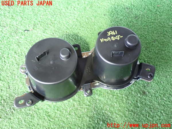 2UPJ-9239617810]エクスプローラー(1FMHK9)ドリンクホルダー 中古_2
