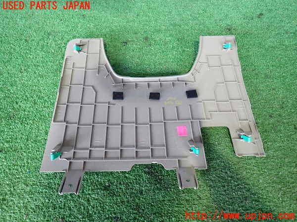 2UPJ-9239617692]エクスプローラー(1FMHK9)内装トリム類2 中古_2