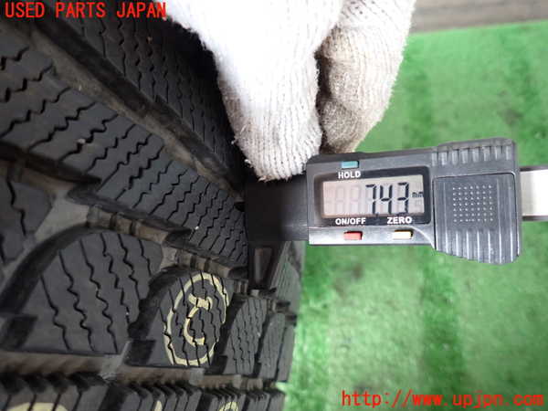 2UPJ-9239619042]エクスプローラー(1FMHK9)タイヤ　ホイール　1本② 245/60R18 中古_4