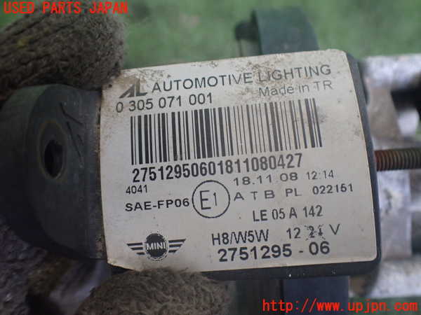 2UPJ-9239621180]BMW ミニ(MINI)クーパー クラブマン(ML16)右フォグ 中古_3