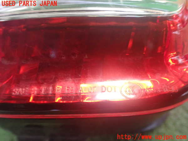 2UPJ-9239621536]BMW ミニ(MINI)クーパー クラブマン(ML16)左テールランプ 中古_2