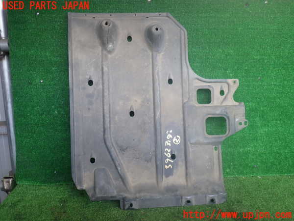 2UPJ-9239621722]BMW ミニ(MINI)クーパー クラブマン(ML16)アンダーカバー2 中古_2