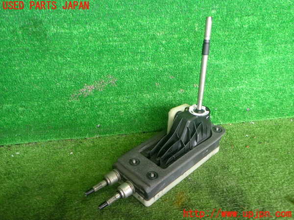 2UPJ-9239627560]BMW ミニ(MINI)クーパー クラブマン(ML16)MTシフトレバー 中古_2