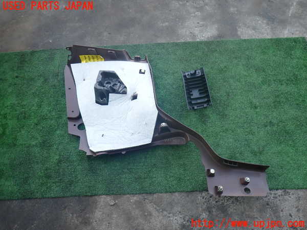 2UPJ-9239627665]BMW ミニ(MINI)クーパー クラブマン(ML16)右センターピラートリム 中古_2
