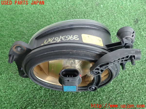 2UPJ-9239631180]ベンツ C200 コンプレッサー ステーションワゴン S204(204241)右フォグ 中古_2