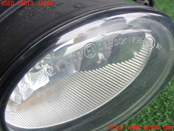 2UPJ-9239631180]ベンツ C200 コンプレッサー ステーションワゴン S204(204241)右フォグ 中古_3