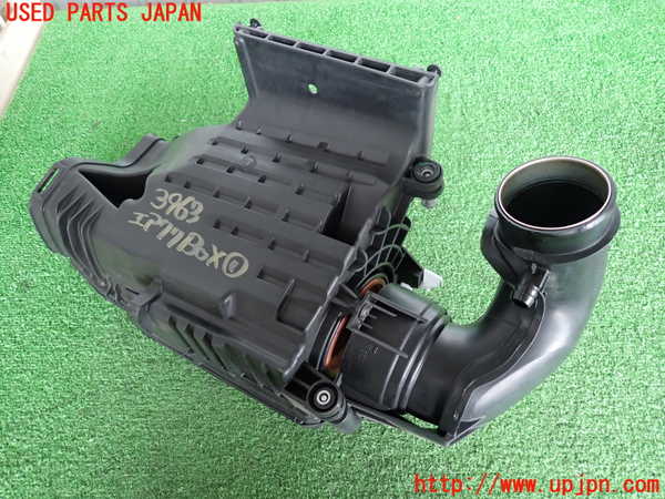 2UPJ-9239632560]ベンツ C200 コンプレッサー ステーションワゴン S204(204241)エアクリーナーボックス 中古_2