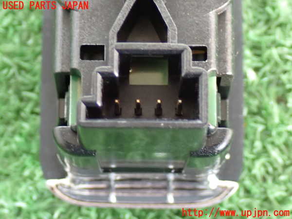 2UPJ-9239636245]ベンツ C200 コンプレッサー ステーションワゴン S204(204241)左前パワーウィンドウスイッチ 中古_4