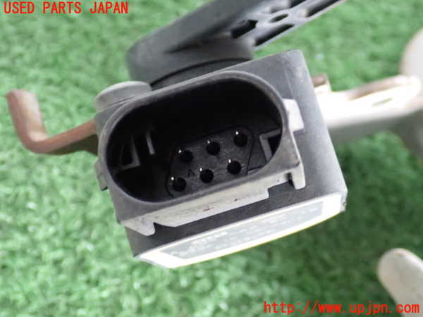 2UPJ-9239636382]ベンツ C200 コンプレッサー ステーションワゴン S204(204241)センサー2 中古_4