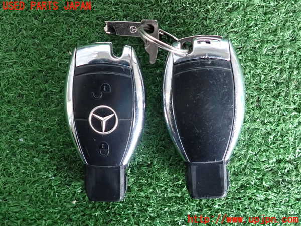 2UPJ-9239636110]ベンツ C200 コンプレッサー ステーションワゴン S204(204241)エンジンコンピューター 中古_4