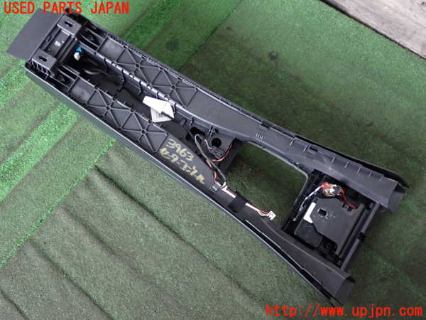 2UPJ-9239637540]ベンツ C200 コンプレッサー ステーションワゴン S204(204241)センターコンソール 中古_5
