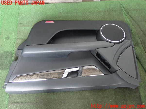 2UPJ-9239631234]ベンツ C200 コンプレッサー ステーションワゴン S204(204241)右前ドア内張り 中古_2