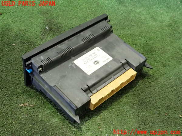 2UPJ-9239646066]ポルシェ・ボクスター(986K)エアコンスイッチ1 中古_2
