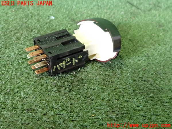 2UPJ-9239646290]ポルシェ・ボクスター(986K)ハザードスイッチ 中古_3