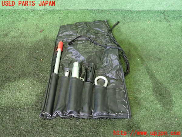 2UPJ-9239647805]ポルシェ・ボクスター(986K)車載工具 中古_2