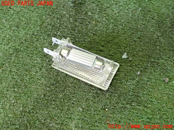 2UPJ-9239646413]ポルシェ・ボクスター(986K)ルームランプ3(ラゲッジ) 中古_2