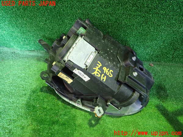 1UPJ-9239651130]アルファロメオ・ミト(95514P)右ヘッドライト HID 中古_3