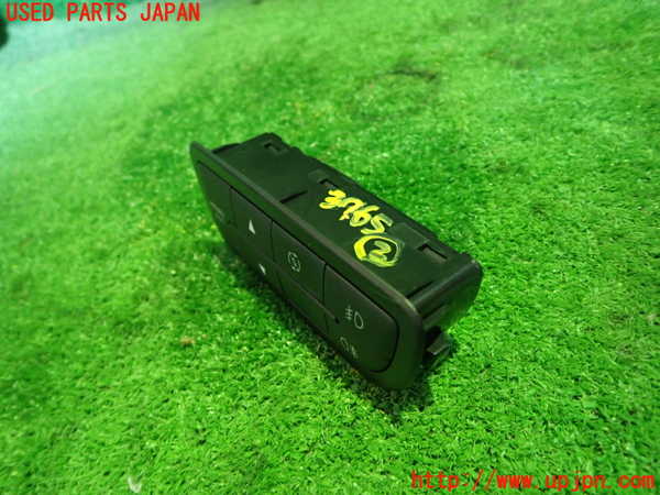 1UPJ-9239656307]アルファロメオ・ミト(95514P)スイッチ2 (MENU ESC フォグランプ) 中古_2