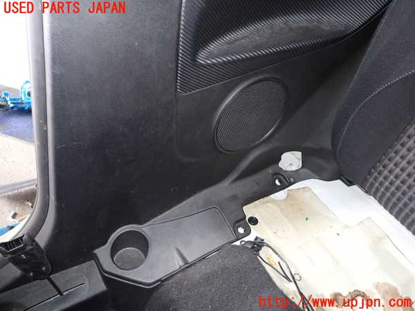 1UPJ-9239657675]アルファロメオ・ミト(95514P)右リアピラートリム 中古_4