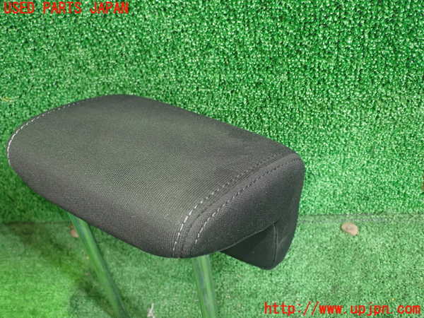 1UPJ-9239657150]アルファロメオ・ミト(95514P)右2列目ヘッドレスト 中古_4