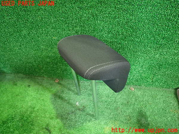 1UPJ-9239657130]アルファロメオ・ミト(95514P)真中2列目ヘッドレスト 中古_3