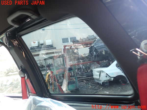 1UPJ-9239661380]VW ルポGTI(6EAVY)右クォーターガラス 43R-00021 M13 中古_2