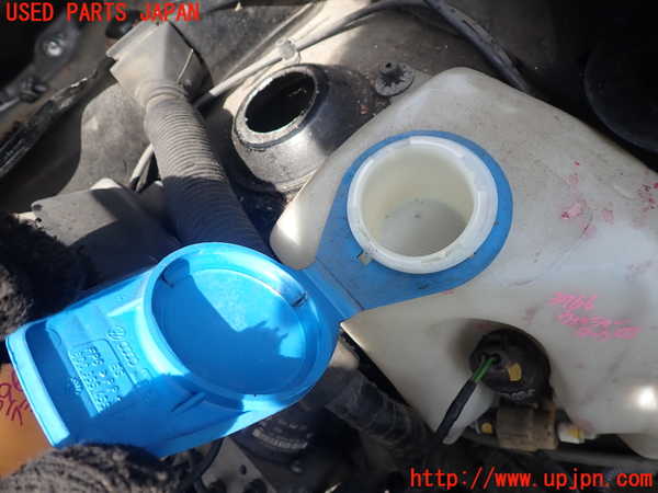 1UPJ-9239666791]VW ルポGTI(6EAVY)ウォッシャータンク1 中古_2