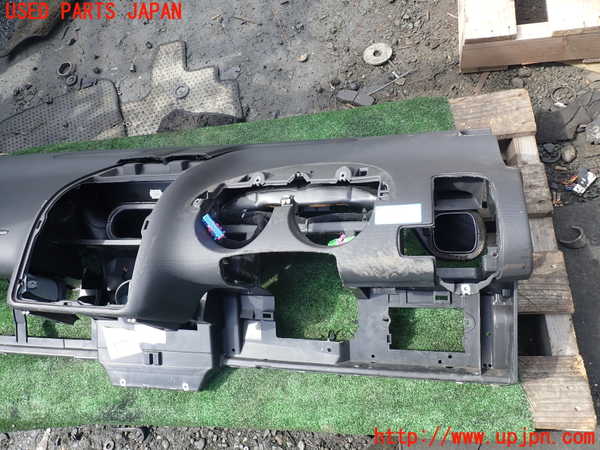 1UPJ-9239667505]VW ルポGTI(6EAVY)ダッシュボード 【ジャンク】_2