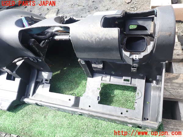1UPJ-9239667505]VW ルポGTI(6EAVY)ダッシュボード 【ジャンク】_3
