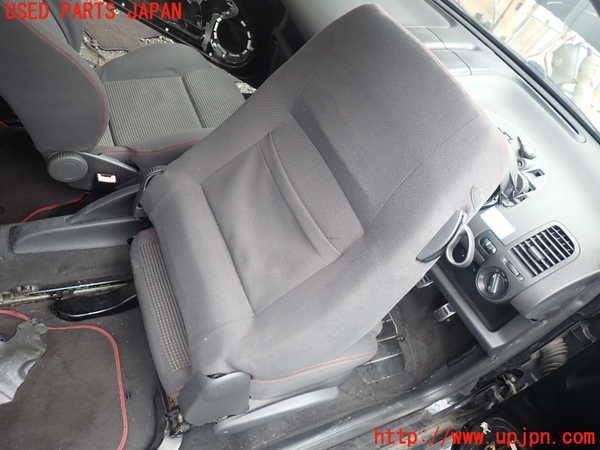 1UPJ-9239667035]VW ルポGTI(6EAVY)運転席シート 中古_4
