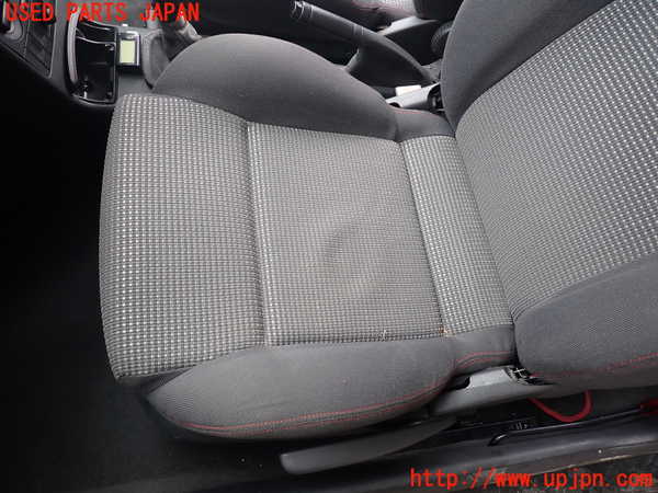 1UPJ-9239667065]VW ルポGTI(6EAVY)助手席シート 中古_3