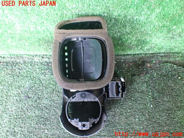 1UPJ-9239667527]VW ルポGTI(6EAVY)エアコン吹き出し口2 (右) 中古_3