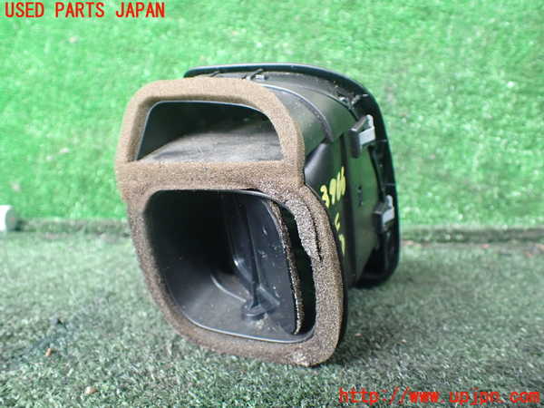1UPJ-9239667528]VW ルポGTI(6EAVY)エアコン吹き出し口3 (左) 中古_2