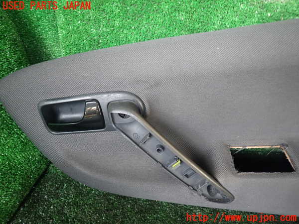 1UPJ-9239661234]VW ルポGTI(6EAVY)右ドア内張り 中古_2