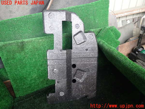 1UPJ-9239667771]VW ルポGTI(6EAVY)ラゲッジトレイ1 中古_2