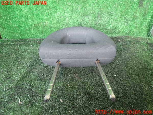 1UPJ-9239667150]VW ルポGTI(6EAVY)右2列目ヘッドレスト 中古_3