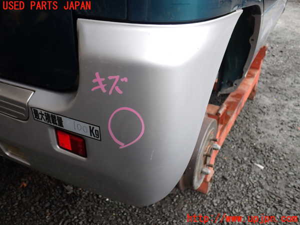 1UPJ-9239671610]テリオスキッド(J131G)リアバンパー 中古_2