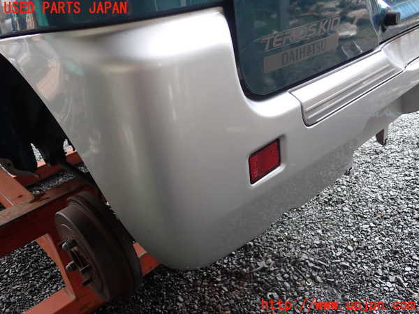 1UPJ-9239671610]テリオスキッド(J131G)リアバンパー 中古_3
