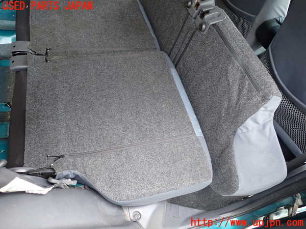 1UPJ-9239677145]テリオスキッド(J131G)右2列目シート 中古_4