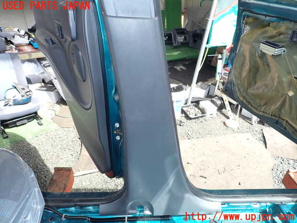 1UPJ-9239677670]テリオスキッド(J131G)左センターピラートリム 中古_3